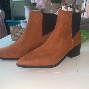 A New Day Heeled Booties Size 6 NWT